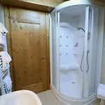 Valbella Отель