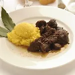 Отель Valbella 3*