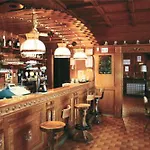 Отель Valbella
