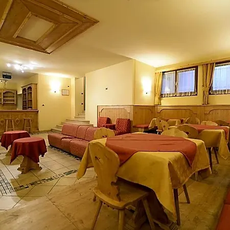 Hotel Valbella 3*