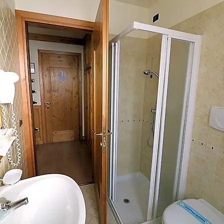 Valbella 3*